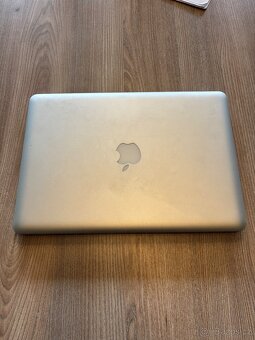 Apple MacBook Pro 13 - 2