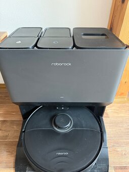 Robotický vysavač Roborock S8 Pro Ultra černý - 2