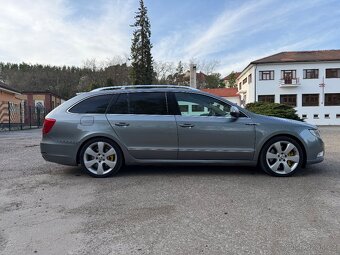 Škoda Superb 3.6 fsi V6 191kW DSG 4x4 – plná výbava - 2