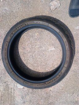 Motopneu Michelin Pilot Road 5 2CT 120/70-17 - 2