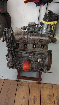 Motor na Škodu Favorit - 2