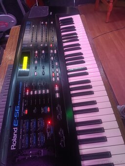 Roland E-56 - 2