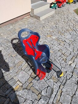 Sedačka na kolo - 2