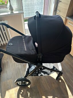 Maxi Cosi Street + black - 2