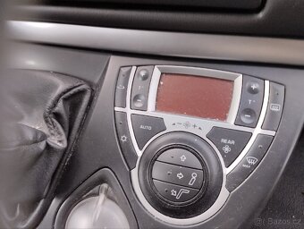 Peugeot 807 - 2
