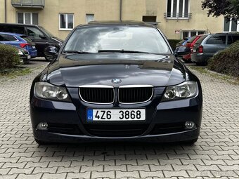 BMW 320i E90 110kW Sedan Aut. klima Šíbr 6st. Manuál Navi - 2