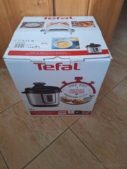 Multifunkční tlakový hrnec Tefal - 2