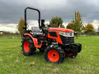 Malotraktor Hinomoto 3030 W - 2