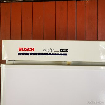 Lednička s mrazákem dole Bosh - 2