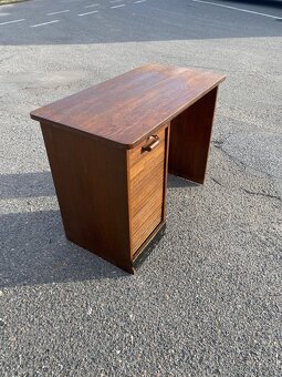 Starý roletový psací stul - 2