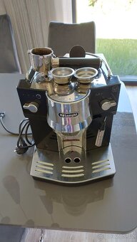 Pákový kávovar - 2