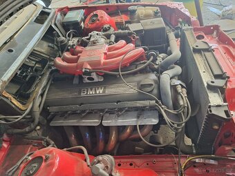 Bmw e30 325i coupe - 2