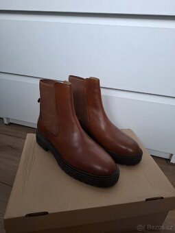 Kožené dámské boty 41 - 2