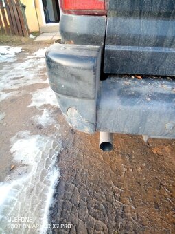 Koupím Plast nárazníku Opel Frontera - 2