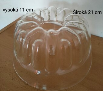 Skleněné formy na bábovky - 2