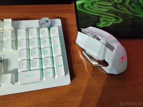 Set bezdrárové klávesnice a myši - bílý - 2