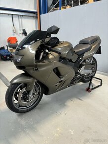 Kawasaki ZX9 - 2