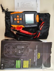 DIGITÁLNÍ TESTER BATERIÍ 12/24V CE Tester akumulátorů E6150 - 2