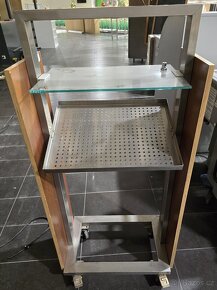 Pojízdný servírovací stojan - gastro č.19 - 2
