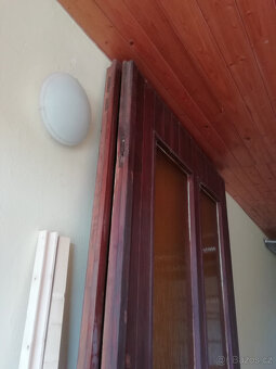 Prodám dvoukřídlá dřevěná vrata - 2