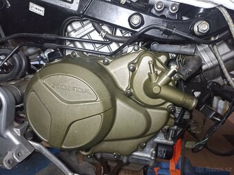 Motor Varadero karbec 28 tis.km - 2