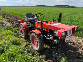 Malotraktor MT8 - 132.2 4x4 - 2