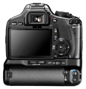 Canon EOS 550D + 18-55mm IS + 50mm + Battery holder - 2