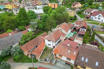 Řadový rodinný dům 5+1 k rekonstrukci, ulice Šraňky, Velké O - 2