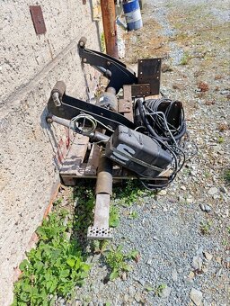 Hydraulické čelo - 2