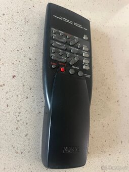 Dálkový ovladač Yamaha k zesilovači - 2