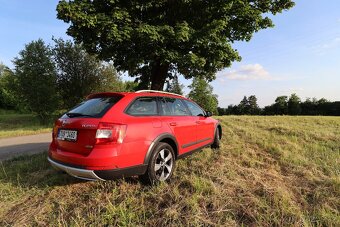 Octavia Scout 2.0 TDI - 135 kW - KOUPENO V ČR-SERVIS ŠKODA - 2