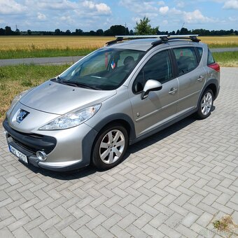 Prodám Peugeot 207 SW OUTDOOR - 2