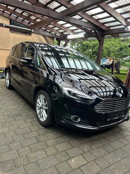 Ford S-Max 2.0 tdci 110 kw AWD 11/2016 Titánium - 2