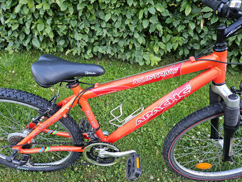 Juniorské 24" horské hliníkové kolo APACHE, rám 13" - 2