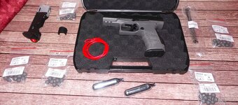 PISTOLE UMAREX T4E WALTHER PPQ M2 .43 + příslušenství - 2