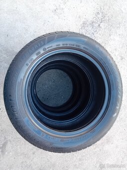 Pneumatiky Dunlop 185/60 R15 - 2