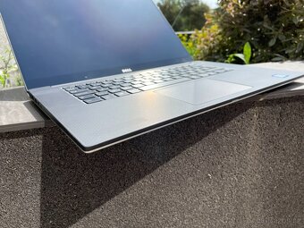 Dell Precision 5510 - CPU i7 / dotykový 4k display / NVIDIA - 2