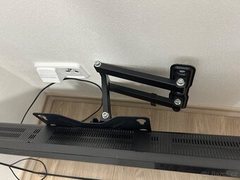 Toshiba 32" Smart TV – model 32L3853DA – plně funkční – 1 5 - 2