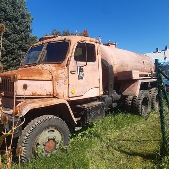 Praga v3s fekál M2 - 2