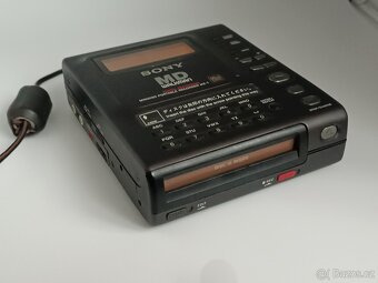 SONY První Minidisc Walkman rekordér - 2