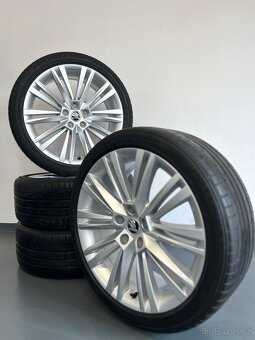 Letní ☀️ Alu kola Canopus, Škoda Superb 3, 5x112 r19 - 2