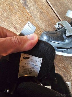 Dětské brusle 33-36 - 2