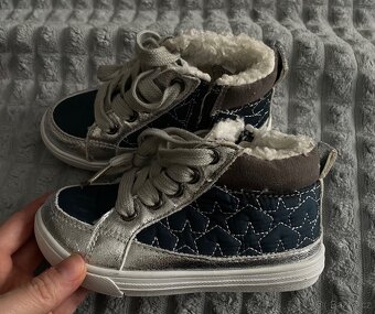 Boty zateplené vel.25 - 2