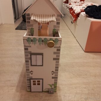 Domeček pro panenky Playtive - 2