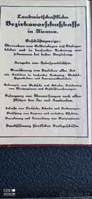 Předválečná,nebo protektorátní spořitelní knížka. - 2