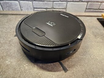 Vysavač Niceboy Charles i3 v záruce - 2