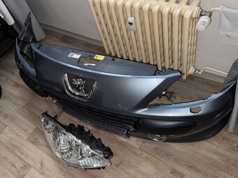Peugeot 307 facelift – přední nárazník + pravý přední světlo - 2