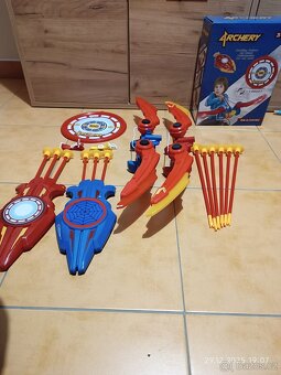 Dětská sada luků - nová - 2