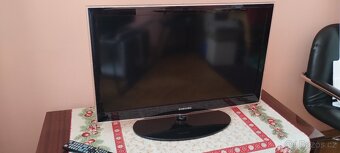 SAMSUNG HD 32" LCD televize SAMSUNG HD - 2