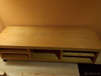 Televizní stolek - 2